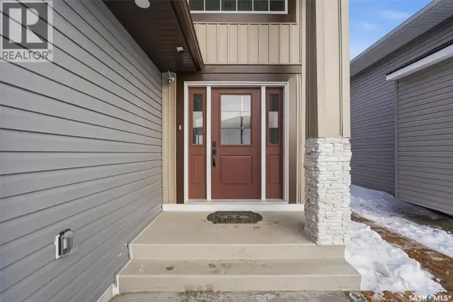 711 Nightingale ROAD Saskatoon, Saskatchewan in Houses for Sale in Saskatoon - Image 4