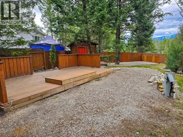 8523 Eacrett Road Lot# 9 Radium Hot Springs, British Columbia in Land for Sale in Cranbrook - Image 7