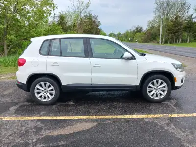 2012 VW Tiguan, One Owner, AWD, Safetied and Warrantied