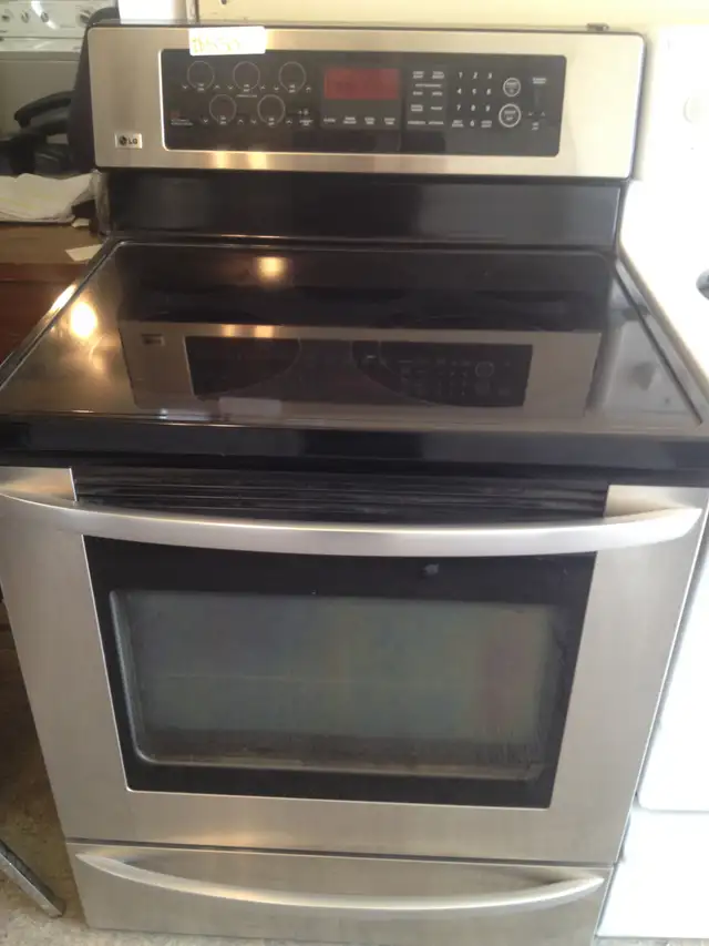 OPEN  SUN. 10-4 MIKES APPLIANCES 616 33rd St W.  306 262 1440