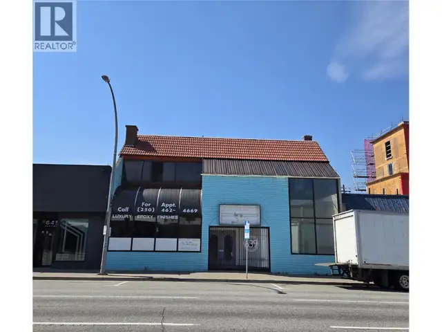 639 Main Street Penticton, British Columbia in Commercial & Office Space for Sale in Penticton - Image 2