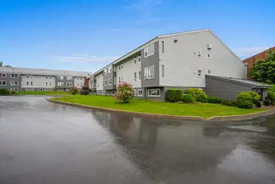 Welcome to Cedar Court Move-In Bonus: Receive a $1,000 Gift Card! 2 Bedroom Suites | $1,795/month En...