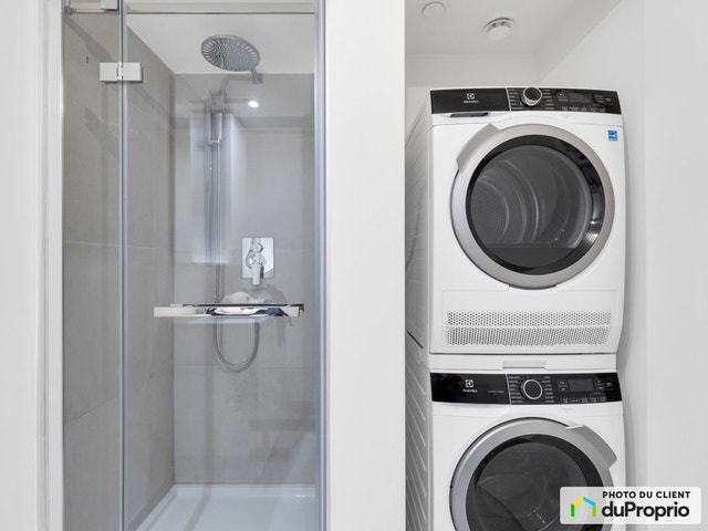 $320,000 - Condominium in Ville-Marie (downtown, old Mtl) — photo 2