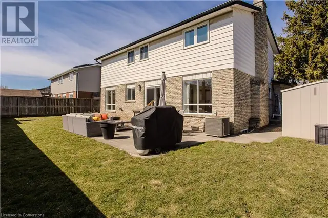 21 CEDAR Street Waterdown, Ontario62867602242947124