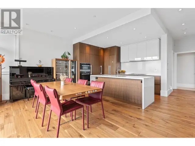 2823 CHIPPENDALE ROAD West Vancouver, British Columbia in Condos for Sale in Downtown-West End - Image 11