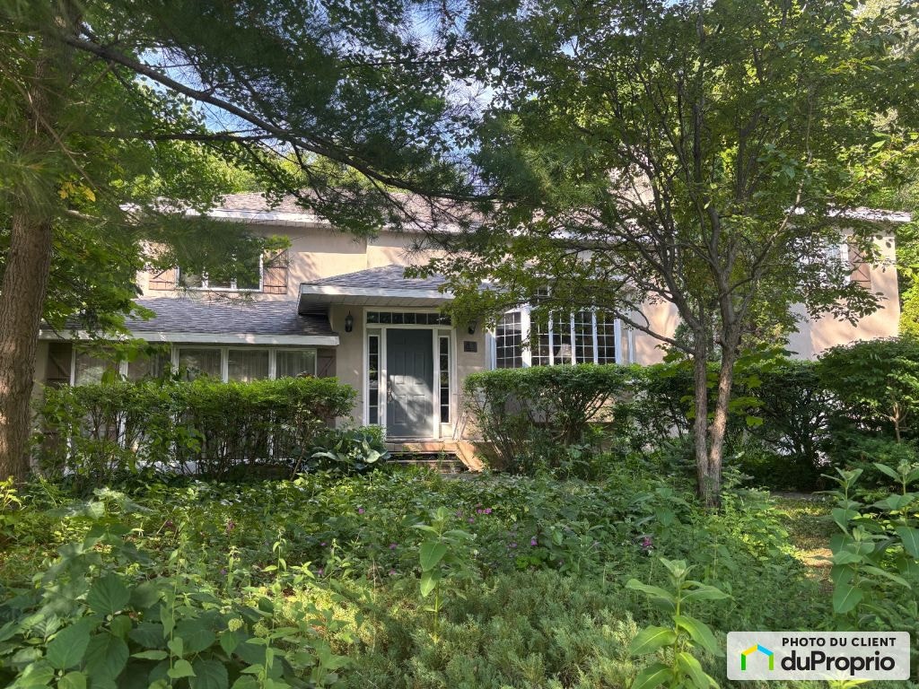 $775,000 - 2 Storey for sale in Lorraine — photo 1