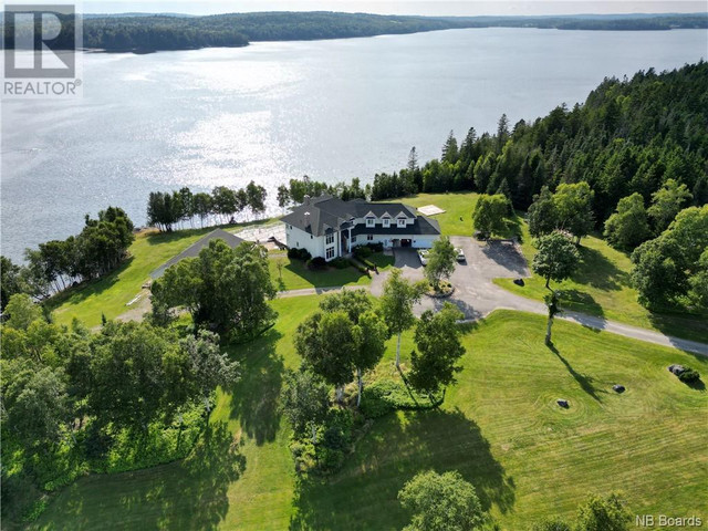 434 Hills Point Road Oak Bay, New Brunswick in Houses for Sale in Saint John