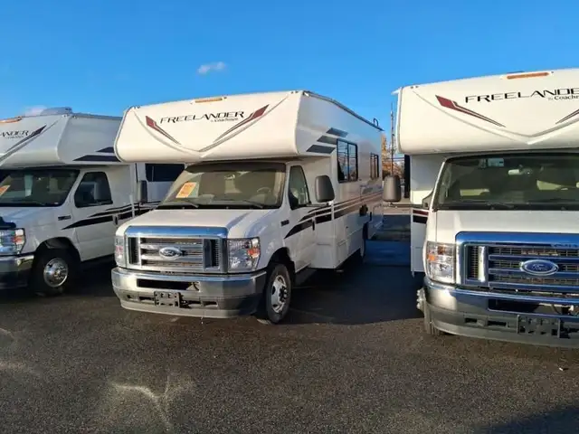 2023 Coachmen RV Freelander 22XG in RVs & Motorhomes in Kelowna - Image 2