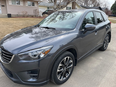 2016 Mazda CX5 GT AWD Navigation  (REDUCED)