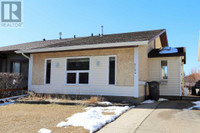 5104 38 Street Ponoka, Alberta