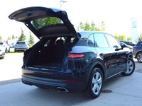 Heated Front and Rear Seats | Cooling Seats | Heated Steering Wheel | Keyless Entry | Wireless Phone... (image 8)