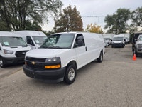 Perfect Auto CLEAN CARFAX - 155 WHEEL BASE - EXTENDED CARGO - 4.3 L , 6 CYLINDER GAS - BACK UP CAMER... (image 1)