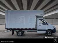 Mercedes-Benz Rive-Sud, la destination Mercedes-Benz par excellence. Bienvenue en première classe. D... (image 5)