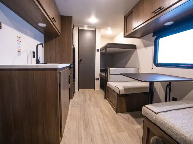 2026 Avenger 16BHX in Travel Trailers & Campers in Edmonton - Image 9