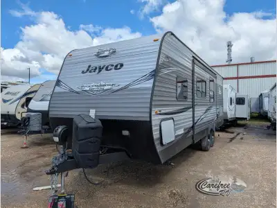 Jayco Jay Flight SLX Western Edition travel trailer 267BHSW highlights: Double-Size Bunks Large Pant...