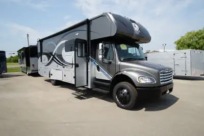 Welcome to Longhaul Trailer Sales Inc 2026 Super C Diesel motorhome on air ride Freightliner chassis...