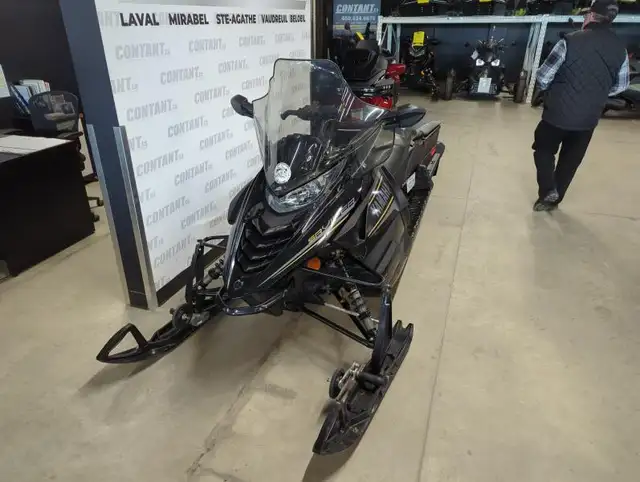 2016 Yamaha SR Viper STX 146 DX in Snowmobiles in West Island - Image 3