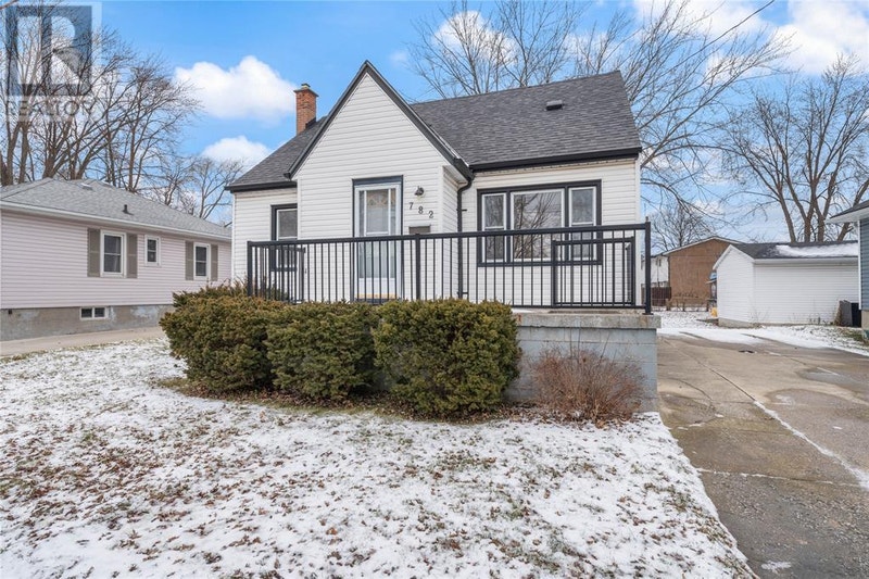 782 WELLINGTON STREET Sarnia, Ontario Houses for Sale Sarnia Kijiji