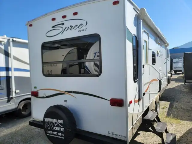 2009 K-Z Spree 285 RLS in Travel Trailers & Campers in Penticton - Image 4