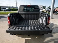 Welcome to 400 Chrysler Dodge Jeep Ram. Welcome to 400 Chrysler Dodge Jeep RAM, proudly serving Inni... (image 6)