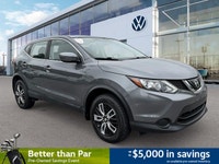 Perfect for navigating city streets and embarking on weekend adventures, this 2019 Nissan Qashqai Sp... (image 6)