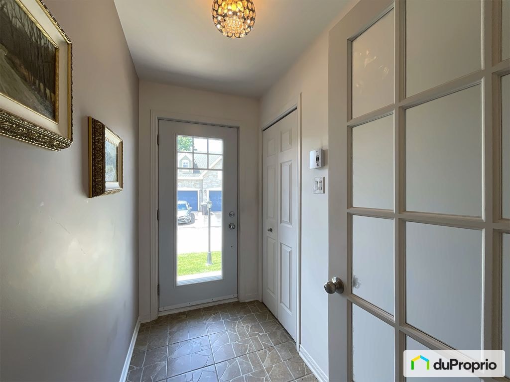 $545,900 - Semi-detached for sale in Ste-Marthe-Sur-Le-Lac — photo 3