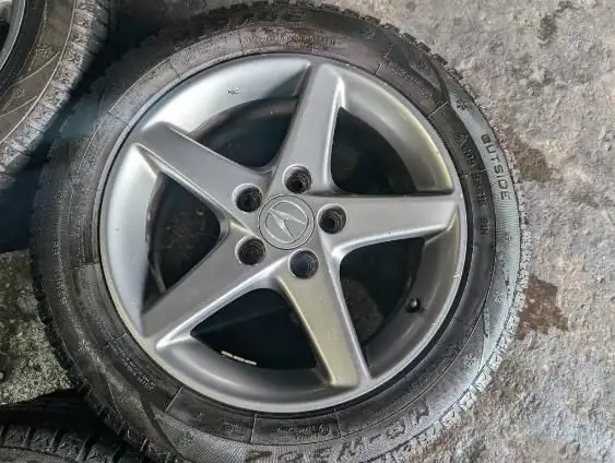 205 55 16 - WINTER TIRES - GREAT SHAPE - SET OF 4 in Tires & Rims in Kitchener / Waterloo - Image 4