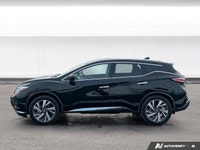 Experience the refined comfort, smooth performance, and modern styling of the *2017 Nissan Murano Pl... (image 2)