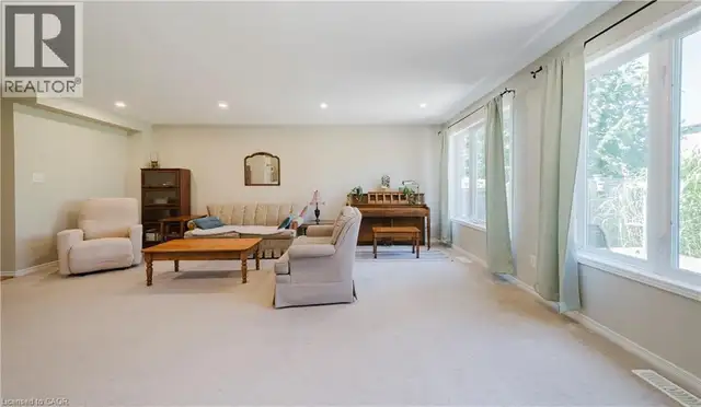 24 JOSEPH LICHTI Lane Baden, Ontario in Houses for Sale in Kitchener / Waterloo - Image 11