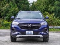 - Panoramic Sunroof - Heated Seat - Power Liftgate - Rear View Camera - AWD *Find your next used veh... (image 4)