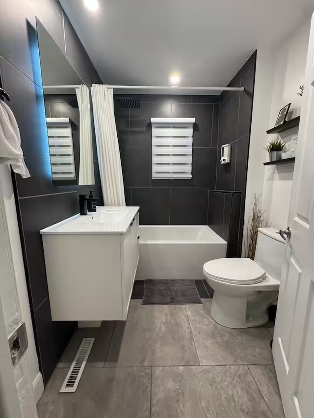 Beautiful 4-Bedroom, 2-Bathroom Home for Rent – Terrebonne, QC   in Long Term Rentals in Laval / North Shore - Image 14
