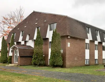 65 Greenfields Dr. 2 BDRM- Available August 1st