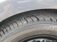 * HEATED FRONT BUCKET SEATS. * WINDSHIELD WIPER DE-ICER. * BLUETOOTH CONNECTIVITY. * AUTOMATIC HIGH... (image 9)
