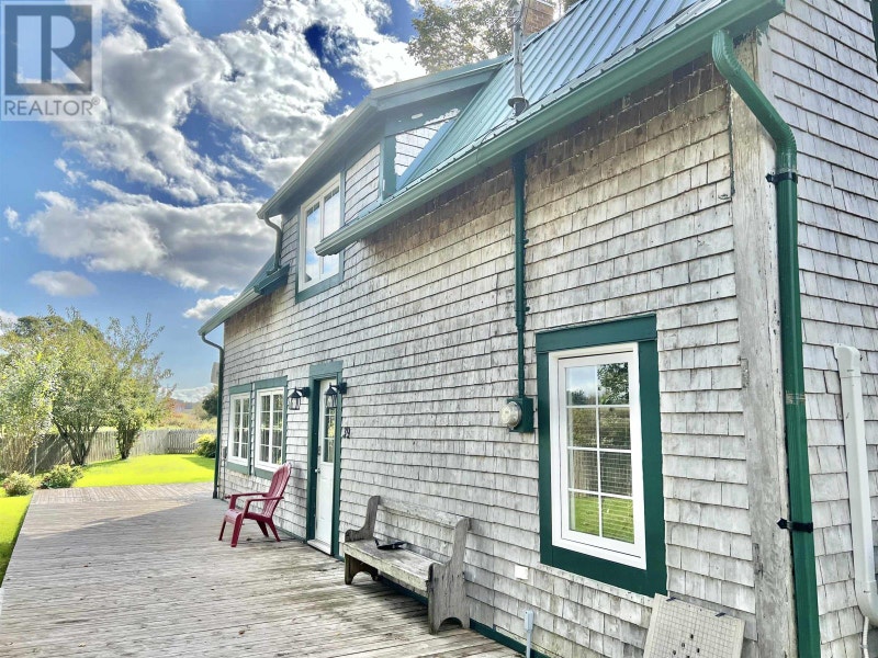 39 Weir Drive Albany, Prince Edward Island Houses for Sale