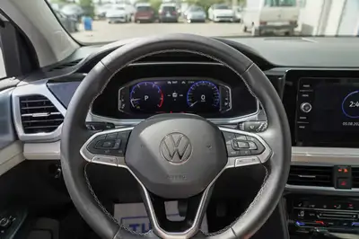 2026 Volkswagen Taos Comfortline, View more