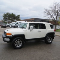 This 2013 Toyota FJ Cruiser offroad 4WD model, adding Bilstein shock absorbers, traction control upd... (image 5)