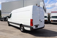 2025 Mercedes-Benz Sprinter 2500 1 SEUL PROPRIO / DIESEL / 2025 MERCEDES SPRINTER 2500 CARGO TOIT HA... (image 5)