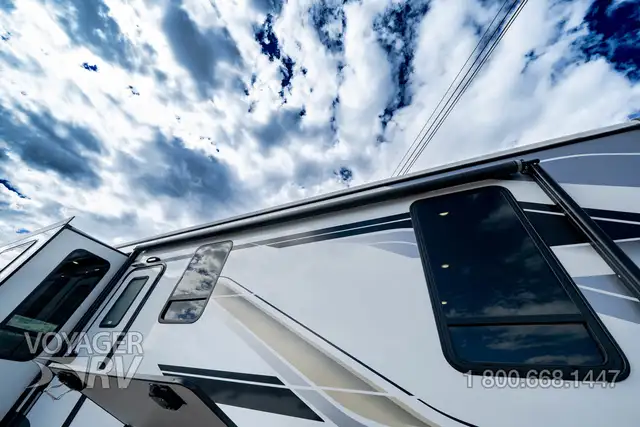 2023 Heartland Bighorn 3215RL in Travel Trailers & Campers in Kelowna - Image 61