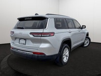 Say hello to your family's new favourite road trip machine! This *2024 Jeep Grand Cherokee L Laredo*... (image 5)