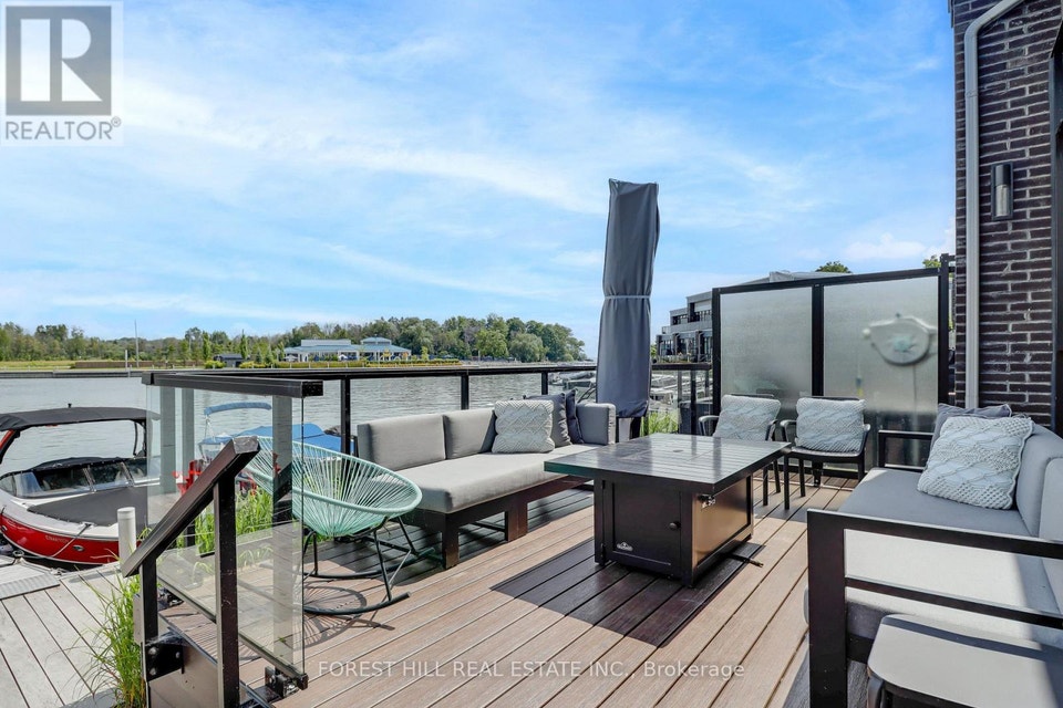 3523 RIVA AVENUE Innisfil, Ontario 3
