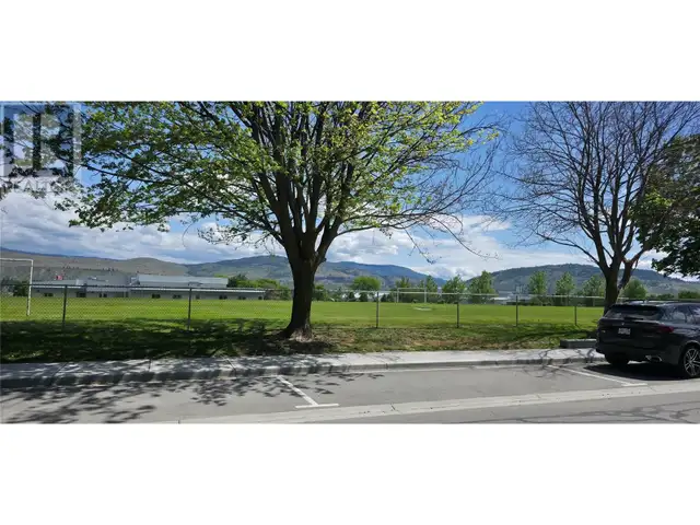 6176 SPARTAN Street Oliver, British Columbia in Houses for Sale in Penticton - Image 28