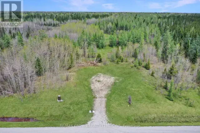 FAUQUIER-STRICKLAND - 319 HIGHWAY 11 Kapuskasing, Ontario in Land for Sale in Kapuskasing - Image 6