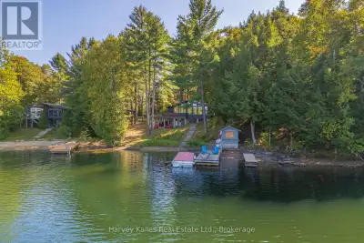 Skip the upkeep and step straight into summer on Kawagama Lake. This fully furnished waterfront cott...