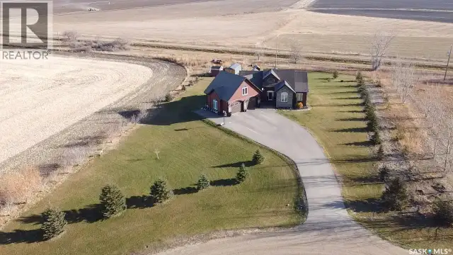 219 Carriage DRIVE Rudy Rm No. 284, Saskatchewan in Houses for Sale in Swift Current - Image 3