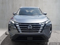 This AWD Rogue features a turbocharged engine, heated front seats, heated steering wheel, and a pano... (image 8)