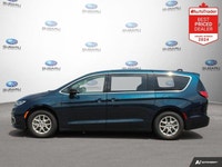 New Price! Odometer is 2103 kilometers below market average! Fathom Blue Pearlcoat 2024 Chrysler Pac... (image 1)