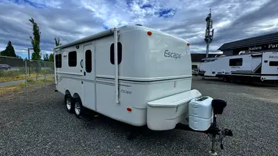 ****This unit is on consignment**** **We finance and take trades on consigned units** Legendary Cana...