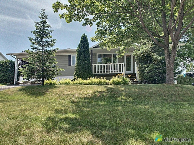 $420,000 - Bungalow for sale in Pintendre — photo 1