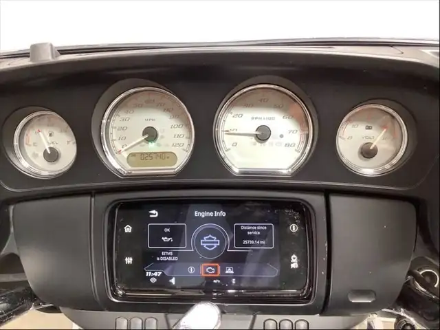 2019 harley-davidson FLHX Street Glide Motorcycle in Cargo & Utility Trailers in Richmond - Image 6