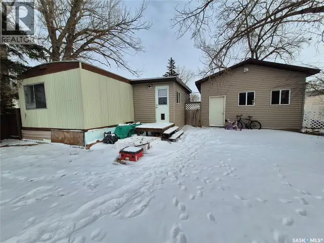 129 17th STREET NE Weyburn, Saskatchewan in Houses for Sale in Regina - Image 21